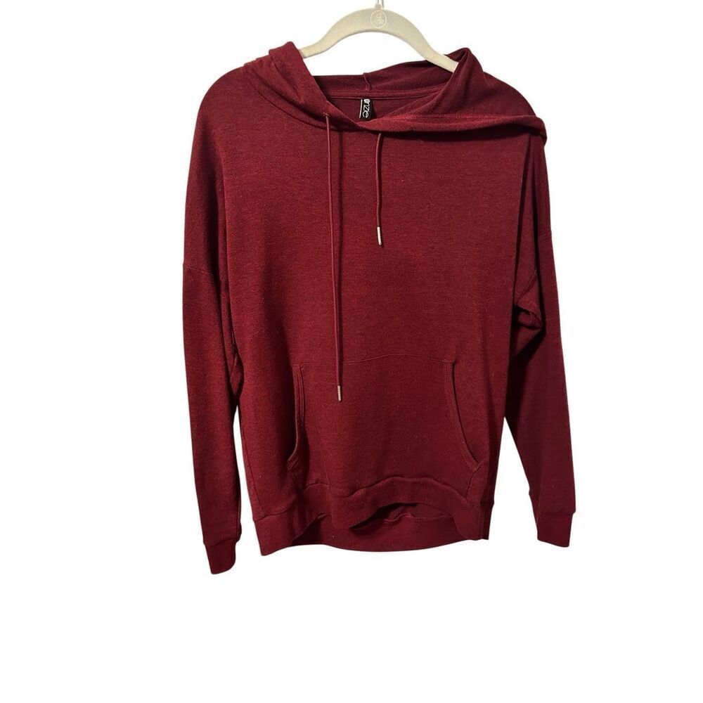 Onzie open back pullover hoodie top one size fits most wine red